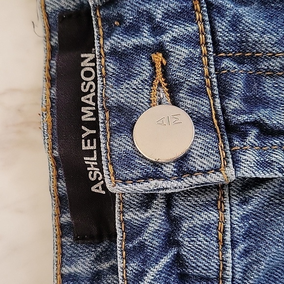 Denim Skirt - Picture 4 of 8